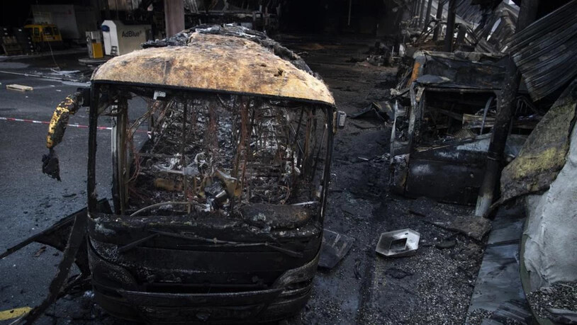 SCHWEIZ BRAND GARAGE POSTAUTO