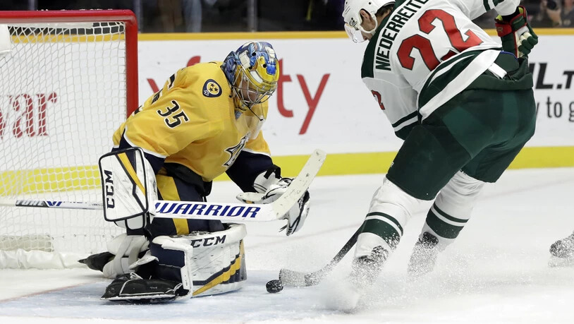 Eine vorentscheidende Szene: Nino Niederreiter verpasst kurz vor Schluss für Minnesota den 3:3-Ausgleich, wenig später stellen die Nashville Predators mit einem Schuss ins leere Tor den 4:2-Sieg sicher.