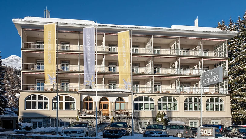  Im «Edelweiss» verachtfachte sich der Preis für ein Deluxe-Doppelzimmer.