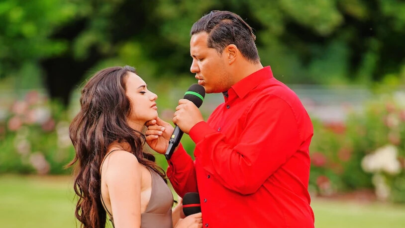 Chiara D’Amico und Marcio Conrado singen auf einem Weingut in der Nähe von Kapstadt um den Einzug in das DSDS-Finale.