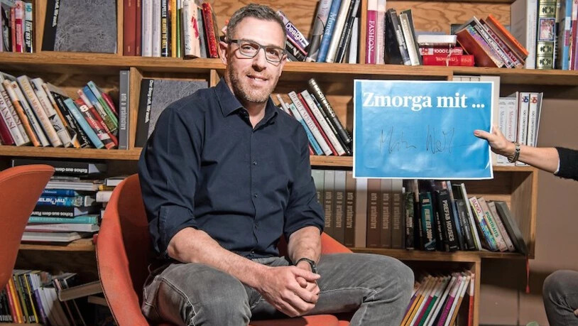 Zuschauen und abwarten ist nicht sein Ding: «Der lässigste Platz im Auto ist der vorne links», sagt Markus Wolf, CEO der Weissen Arena Gruppe Laax. Bild: Philipp Baer