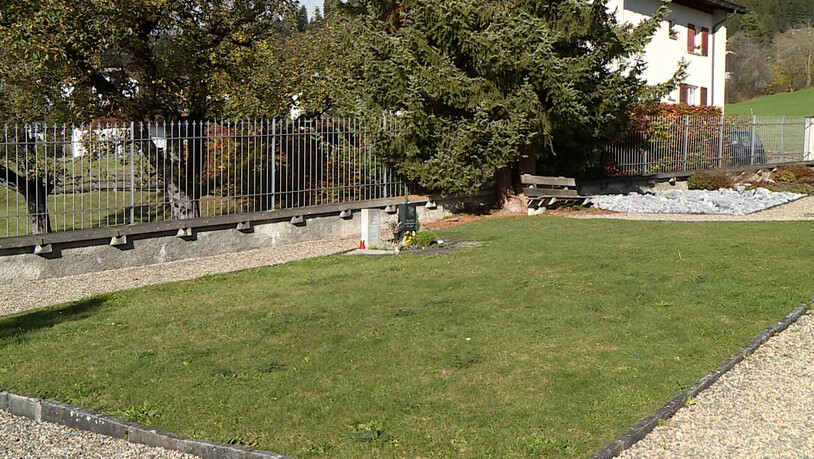 Kein klassischer Friedhof: In Flims hat sich die Anzahl von Bestattungen halbiert. Deshalb wird der Friedhof nun umgestaltet.