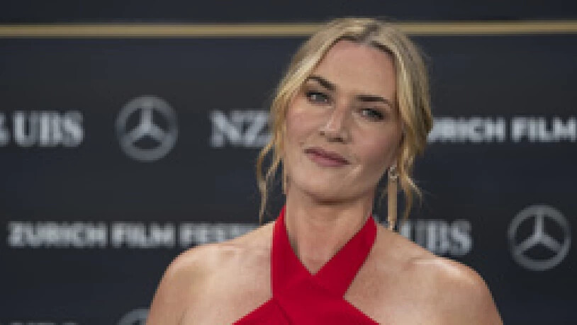 Kate Winslet hat am 20. Zurich Film Festival ihren Film "Lee" über die Kriegsreporterin Lee Miller (1907-1977) vorgestellt. Im Gespräch macht die Schauspielerin und Produzentin des Films deutlich, wie wichtig ihr dieser Film ist, der die Arbeit von…