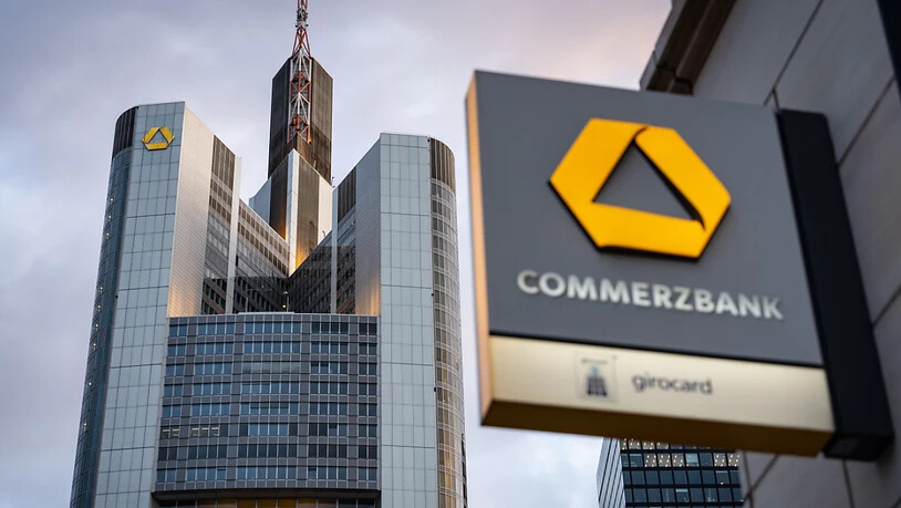 Commerzbank verdient im dritten Quartal etwas weniger, peilt aber Rekord an (Archivbild)