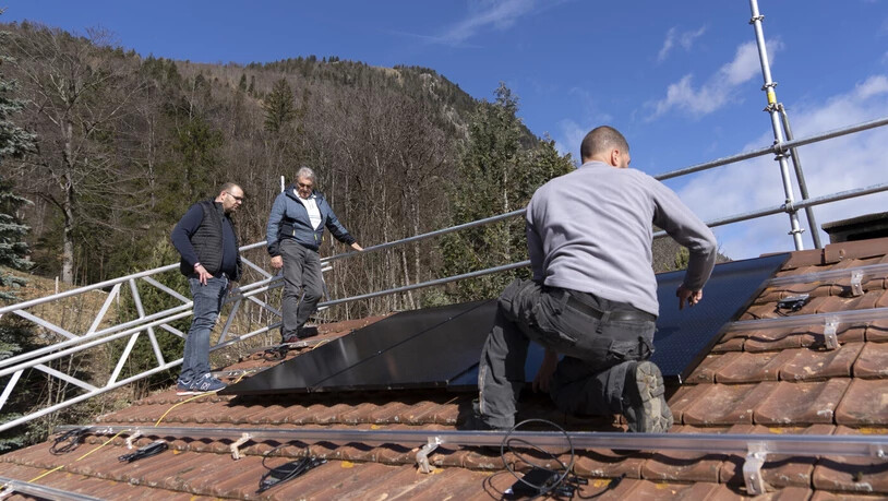 Wie schnell ist die Solaranlage auf dem Dach abbezahlt? Zwei Landräte wollten sie von den Steuern befreien. Wie schnell ist die Solaranlage auf dem Dach abbezahlt? Zwei Landräte wollten sie von den Steuern befreien.