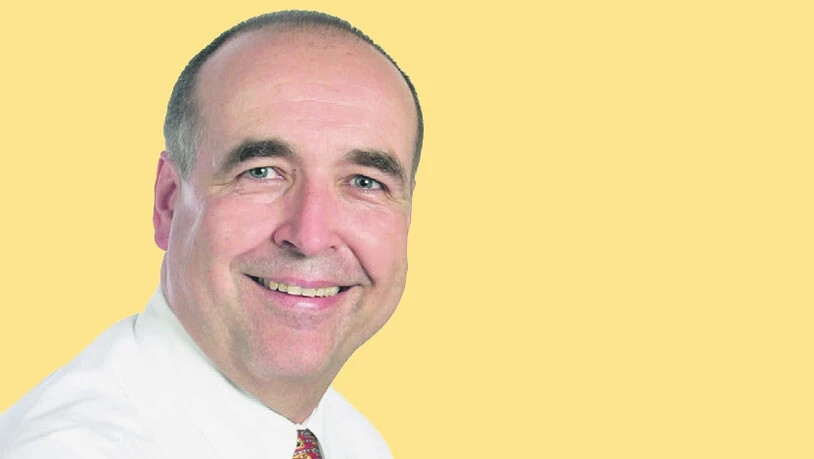 Er will Nachfolger von Martin Landolt (Mitte) werden: Jürg Rückmar kandidiert als Parteiloser für den Glarner Nationalratssitz. Er will Nachfolger von Martin Landolt (Mitte) werden: Jürg Rückmar kandidiert als Parteiloser für den Glarner Nationalratssitz.
