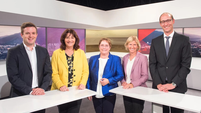 Mindestens ein neues Gesicht: 2019 wurden Jon Pult, Anna Giacometti, Magdalena Martullo, Sandra Locher Benguerel und Martin Candinas (von links) in den Nationalrat gewählt. Weil Locher Benguerel nicht mehr antritt, wird sich definitiv ein Gruppenbild mit neuen Gesichtern ergeben. Mindestens ein neues Gesicht: 2019 wurden Jon Pult, Anna Giacometti, Magdalena Martullo, Sandra Locher Benguerel und Martin Candinas (von links) in den Nationalrat gewählt. Weil Locher Benguerel nicht mehr antritt, wird sich definitiv ein Gruppenbild mit neuen Gesichtern ergeben.
