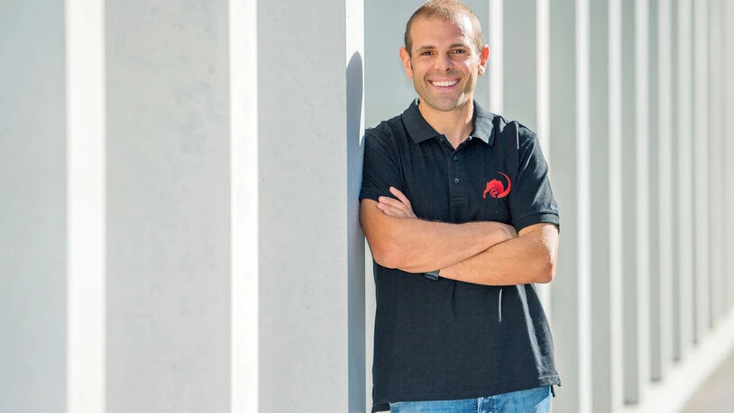 Gelöste Stimmung vor dem Saisonstart: Carmine Di Nardo führt den EHC Chur seit August als Interimspräsident. Gelöste Stimmung vor dem Saisonstart: Carmine Di Nardo führt den EHC Chur seit August als Interimspräsident.