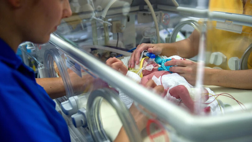 3600 Fälle: So viele werden schweizweit jährlich auf der Neonatologie behandelt. 3600 Fälle: So viele werden schweizweit jährlich auf der Neonatologie behandelt.