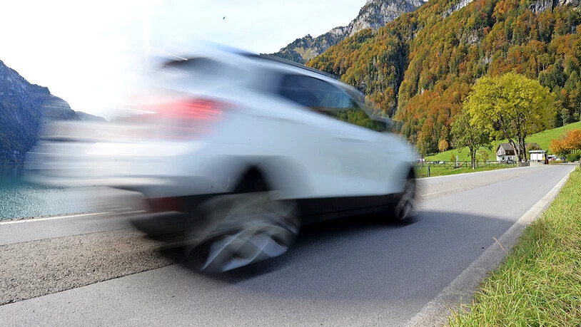 Mit Vollgas über den Damm: Die junge Glarnerin sagt, sie habe sich «krass» gefühlt. Mit Vollgas über den Damm: Die junge Glarnerin sagt, sie habe sich «krass» gefühlt.