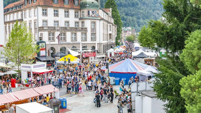 Gibt's vielleicht doch noch ein verkleinertes Khurer Fest?