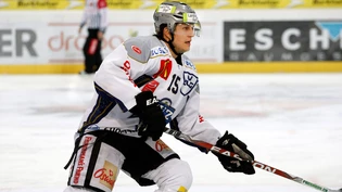 Sven Lindemann 2011 im Trikot des EV Zug.
