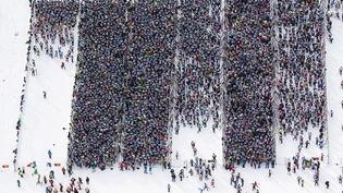 Bereit für den Start: Die Langläuferinnen und Langläufer warten auf den Startschuss des Engadin Skimarathon. Hier zu sehen ein Archivbild.