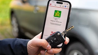 Ganz einfach online kaufen: Die digitale Autobahnvignette für 2024 kann seit Anfang Dezember online gekauft werden. Idealerweise auf dem 
Via-Portal des Bundes unter www.e-vignette.ch.
