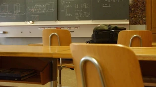 Kantonsschule Glarus Klassenzimmer, Schulzimmer, Schule, Wandtafel, Kantonsschule