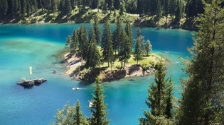 Über dem Caumasee kehrt Ruhe ein.