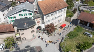 Bei bestem Wetter: Der «Städtlilauf a Glion» zieht 512 Läuferinnen und Läufer sowie zahlreiche Besuchende an.