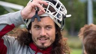 Freut sich auf das Wochenende: Marco Mahrer von den Calanda Broncos im Training auf der oberen Au in Chur. 
