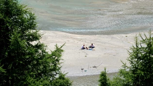 Natur pur: Solche Bäche wie dieser nahe Susch im Unterengadin sind wahre Naturperlen, die zum Verweilen einladen. Natur pur: Solche Bäche wie dieser nahe Susch im Unterengadin sind wahre Naturperlen, die zum Verweilen einladen.