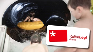 Günstiger rutschen: Wer eine Kulturlegi besitzt, zahlt im Hallenbad der Lintharena in Näfels weniger Eintritt.
