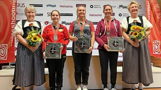 Martina Herrli (2.v..r.) erschoss sich Edelmetall. Martina Herrli (2.v..r.) erschoss sich Edelmetall.