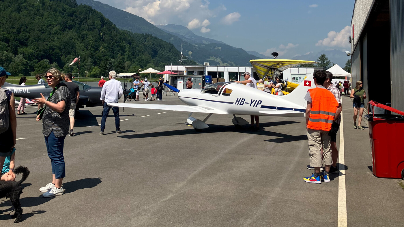 Aviatik hautnah erleben: Das Airport Festival in Bad Ragaz kombiniert Wissenswertes, Musik und Spass.