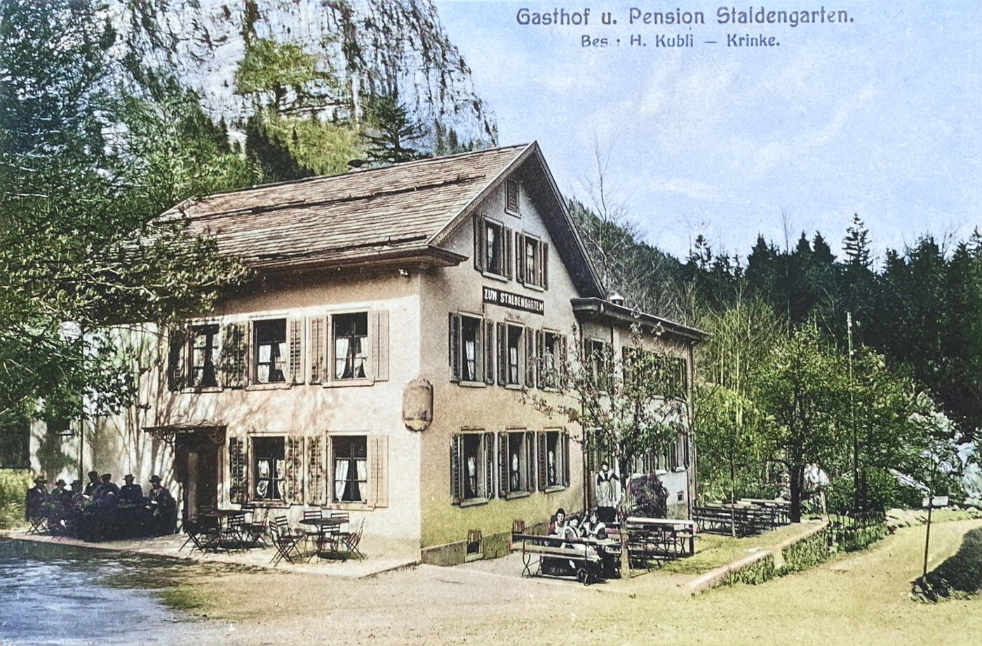 Der «Staldengarten» auf einer Postkarte am Anfang des 20. Jahrhunderts. Hier kehrt Doktor Buck ein, nachdem er Haselnüsse gesammelt hat. Das Bild ist digital nachkoloriert. 